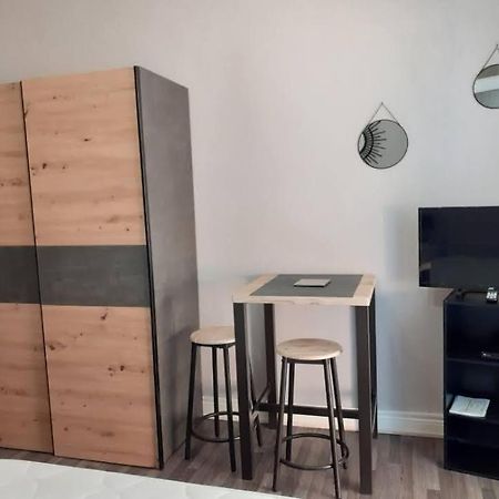Studio Domaine Des Oliviers Сарла-ла-Канеда Экстерьер фото